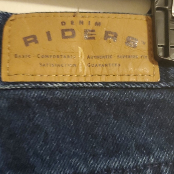 Lee Riders Shorts - Picture 6 of 7